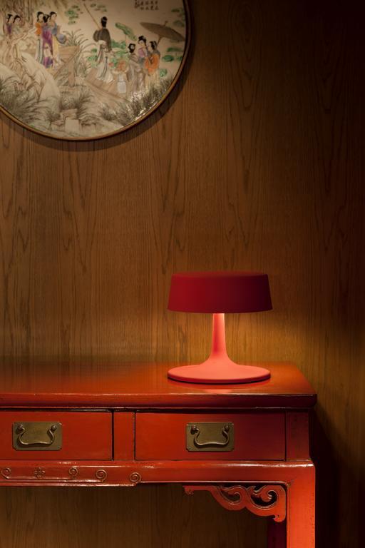 Hotel Icon Χονγκ Κονγκ Εξωτερικό φωτογραφία A lamp