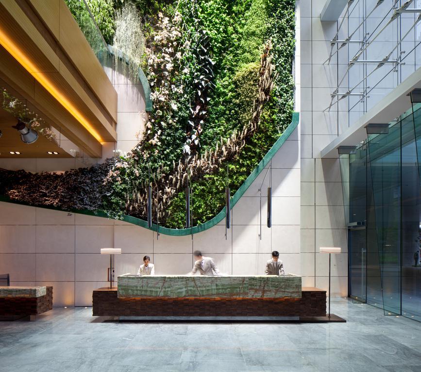 Hotel Icon Χονγκ Κονγκ Εξωτερικό φωτογραφία The lobby of the hotel