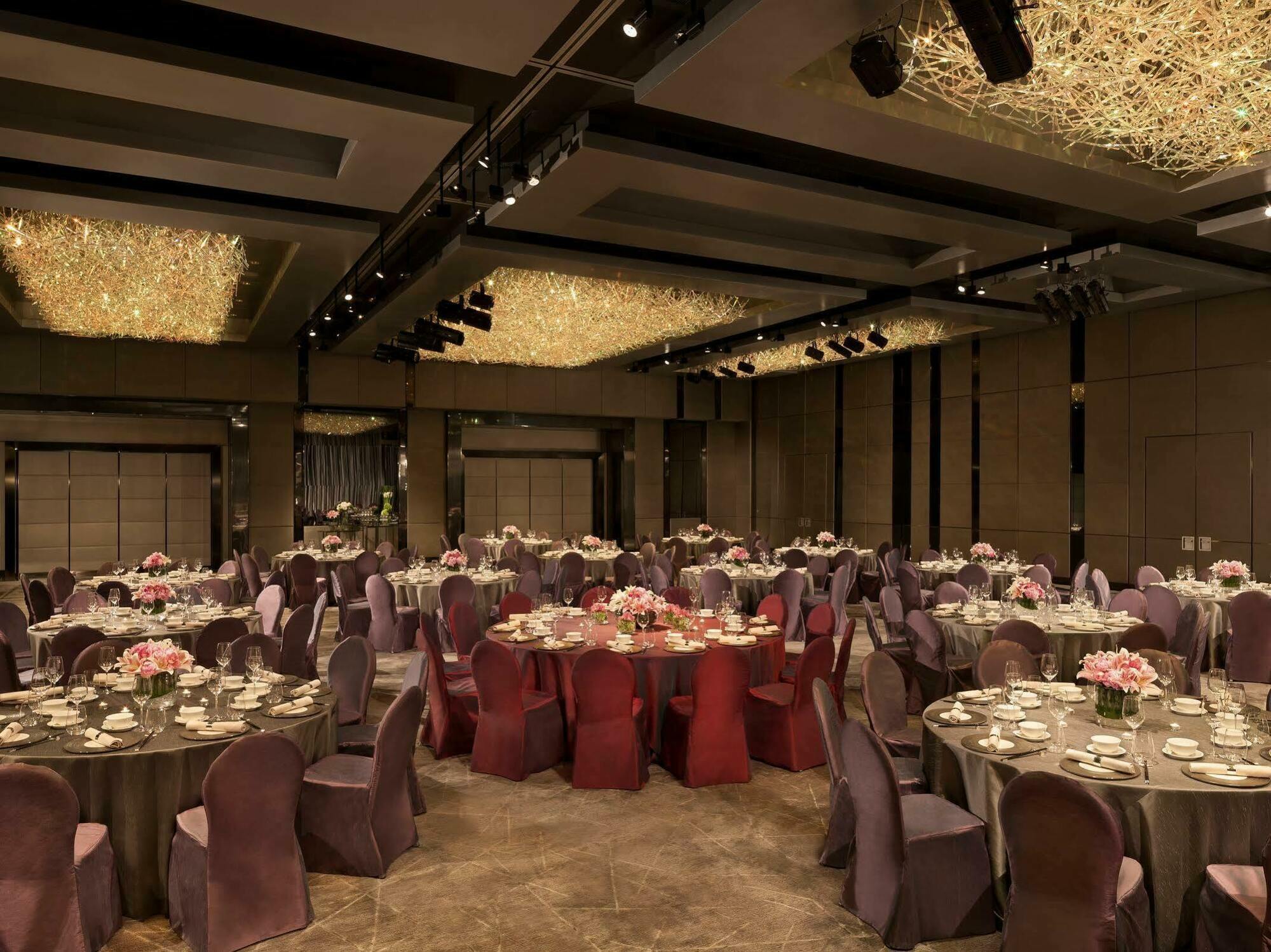 Hotel Icon Χονγκ Κονγκ Εξωτερικό φωτογραφία The Grand Ballroom